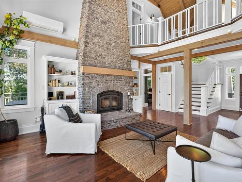 372 Macmillan Point Road, West Covehead, PE - Indoor Photo Showing Living Room With Fireplace