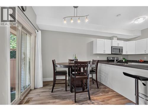 335 Gerstmar Road Unit# 3, Kelowna, BC - Indoor