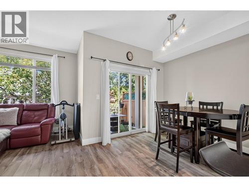 335 Gerstmar Road Unit# 3, Kelowna, BC - Indoor