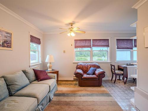 78 Lady Slipper Lane, Murray River, PE - Indoor Photo Showing Living Room