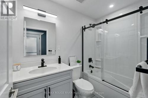 1087 Lagoon Road, Highlands East (Cardiff Ward), ON - Indoor Photo Showing Bathroom