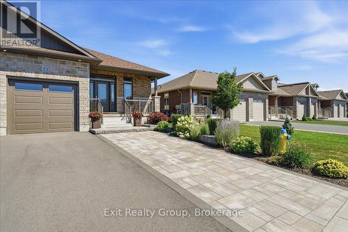 32 Wims Way, Belleville (Thurlow Ward), ON - Outdoor With Deck Patio Veranda