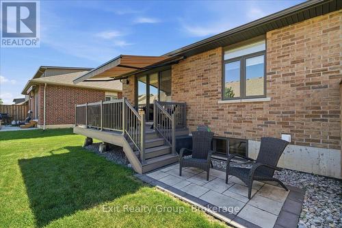 32 Wims Way, Belleville (Thurlow Ward), ON - Outdoor With Deck Patio Veranda With Exterior
