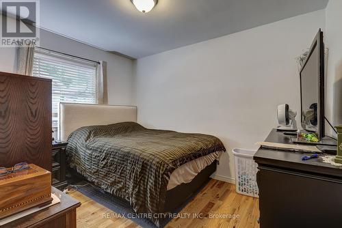 4766 Sunset Road, Central Elgin (Port Stanley), ON - Indoor Photo Showing Bedroom