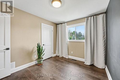 7 Isabella Street, Perth, ON - Indoor Photo Showing Other Room