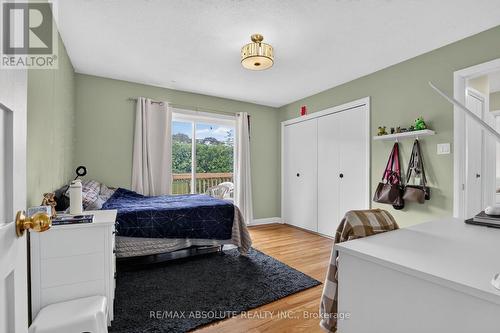 511 Penhill Avenue, Ottawa, ON - Indoor Photo Showing Bedroom