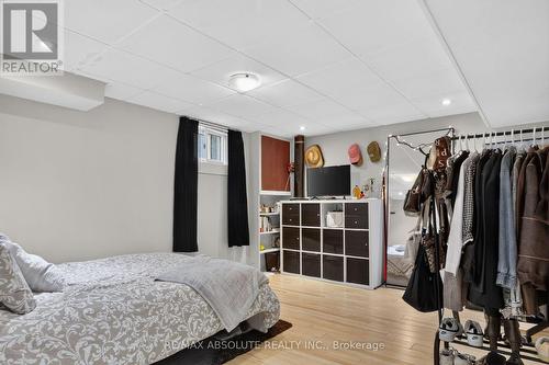 511 Penhill Avenue, Ottawa, ON - Indoor Photo Showing Bedroom