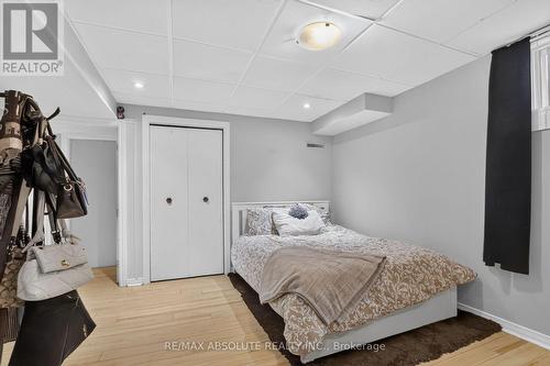 511 Penhill Avenue, Ottawa, ON - Indoor Photo Showing Bedroom