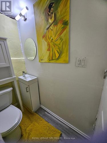 7 Vera Street, St. Catharines (Western Hill), ON - Indoor Photo Showing Bathroom