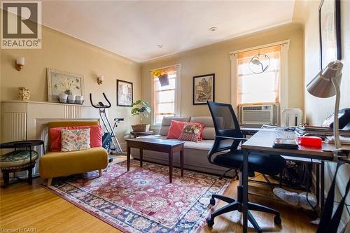 121 Eastbourne Avenue, Hamilton, ON - Indoor