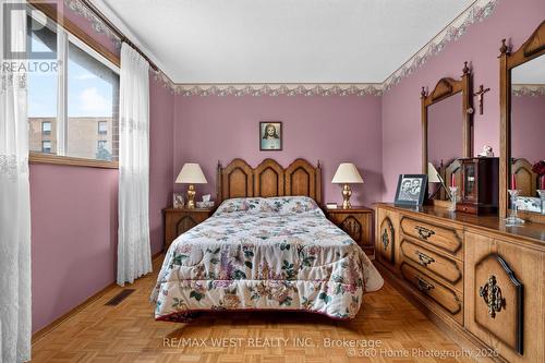 4157 Ottewell Crescent, Mississauga, ON - Indoor Photo Showing Bedroom