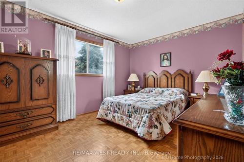 4157 Ottewell Crescent, Mississauga, ON - Indoor Photo Showing Bedroom
