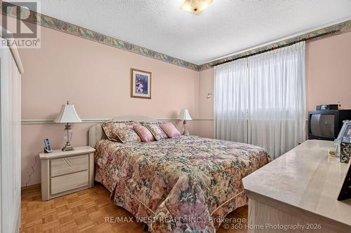 4157 Ottewell Crescent, Mississauga, ON - Indoor Photo Showing Bedroom