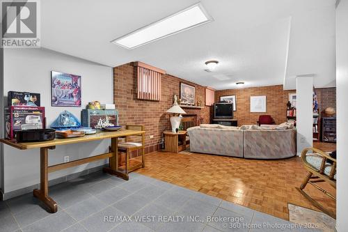 4157 Ottewell Crescent, Mississauga, ON - Indoor