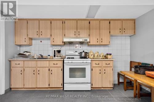 4157 Ottewell Crescent, Mississauga, ON - Indoor Photo Showing Kitchen