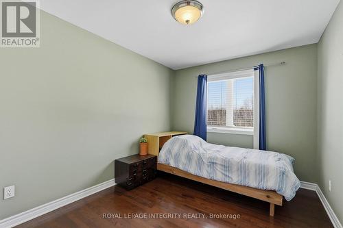 hardwood floors in bedrooms - 53 Beaver Lane, The Nation, ON - Indoor Photo Showing Bedroom