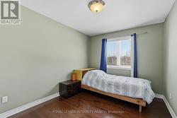 hardwood floors in bedrooms - 