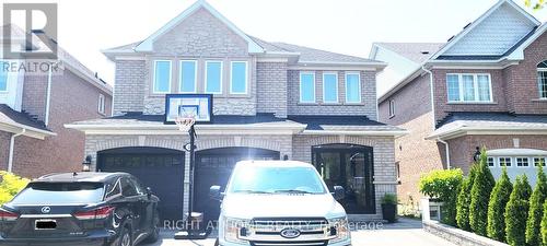 46 Danpatrick Drive, Richmond Hill, ON - Outdoor
