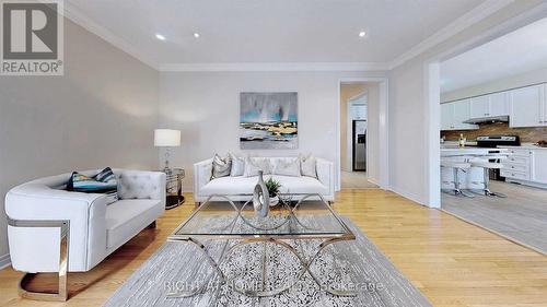 46 Danpatrick Drive, Richmond Hill, ON - Indoor Photo Showing Living Room