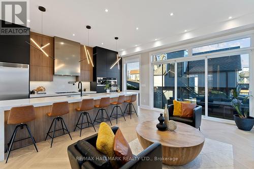 171 Durant Avenue, Toronto, ON - Indoor