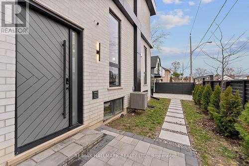 171 Durant Avenue, Toronto, ON - Outdoor