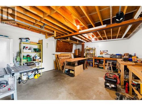 6714 3A Highway, Nelson, BC - Indoor Photo Showing Basement