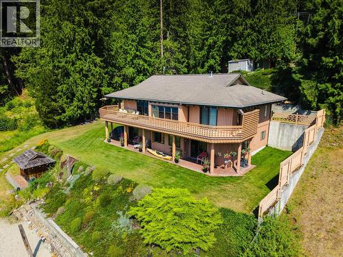 6714 3A Highway, Nelson, BC - Outdoor With Deck Patio Veranda