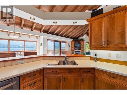6714 3A Highway, Nelson, BC - Indoor Photo Showing Kitchen With Double Sink