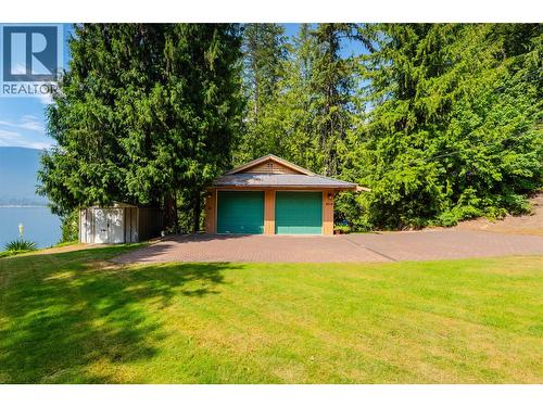 6714 3A Highway, Nelson, BC - Outdoor