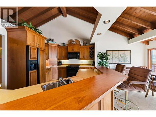 6714 3A Highway, Nelson, BC - Indoor