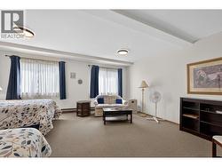 Guest Suite - 