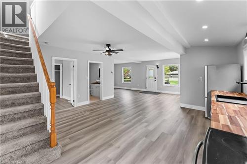 20 Lloyd Street, St. Catharines, ON - Indoor Photo Showing Other Room