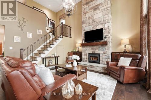 88 Conservation Trail, Centre Wellington (Belwood), ON - Indoor Photo Showing Living Room With Fireplace