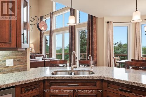 88 Conservation Trail, Centre Wellington (Belwood), ON - Indoor Photo Showing Kitchen With Double Sink
