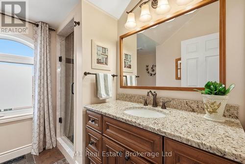 88 Conservation Trail, Centre Wellington (Belwood), ON - Indoor Photo Showing Bathroom