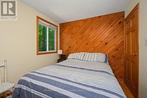 13 Peak Path, Seguin, ON - Indoor Photo Showing Bedroom