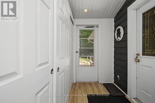 Foyer w storage - 13 Peak Path, Seguin, ON -  Photo Showing Other Room