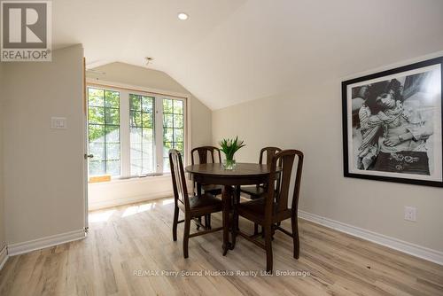 Perfect for games night - 13 Peak Path, Seguin, ON - Indoor Photo Showing Dining Room