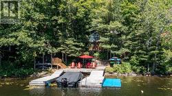 This family cottage is not to be missed! - 