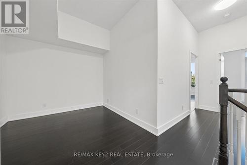 Th6 - 4011 Brickstone Mews, Mississauga, ON - Indoor Photo Showing Other Room