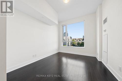 Th6 - 4011 Brickstone Mews, Mississauga, ON - Indoor Photo Showing Other Room