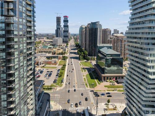 Th6 - 4011 Brickstone Mews, Mississauga, ON - Outdoor