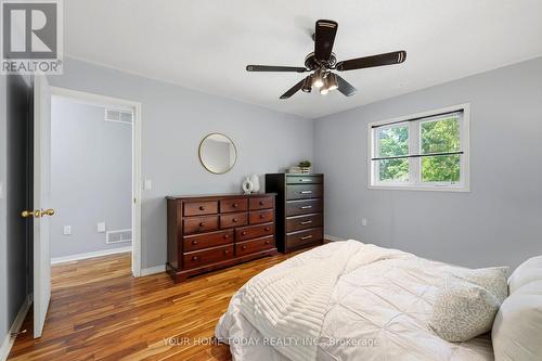 16 Normandy Boulevard, Halton Hills, ON - Indoor Photo Showing Bedroom