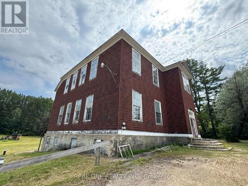 2465 Highway 518 W, Mcmurrich/Monteith, ON 