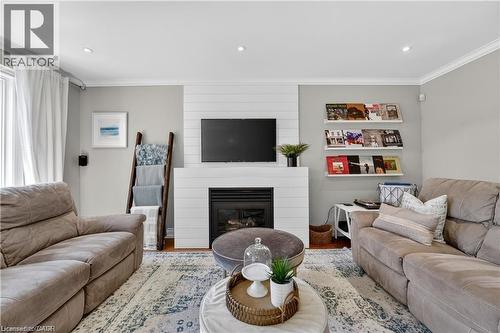734 Brigadoon Drive, Hamilton, ON - Indoor Photo Showing Living Room With Fireplace