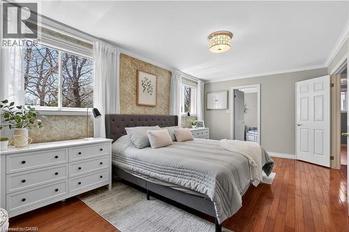 734 Brigadoon Drive, Hamilton, ON - Indoor Photo Showing Bedroom