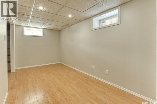 1321 Jubilee Avenue, Regina, SK - Indoor