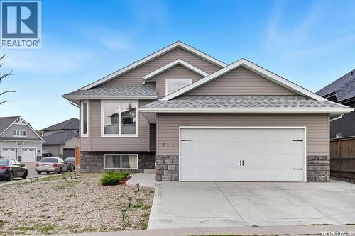 455 Hastings Crescent, Saskatoon, SK - Outdoor With Facade