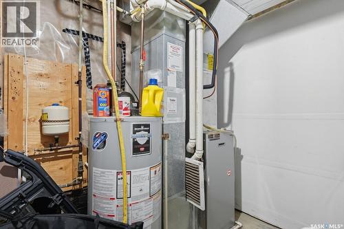 455 Hastings Crescent, Saskatoon, SK - Indoor Photo Showing Basement