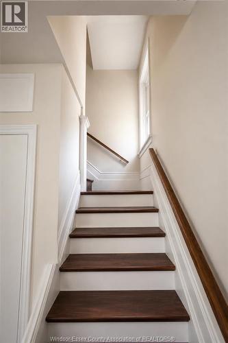 1430 Dougall, Windsor, ON - Indoor Photo Showing Other Room
